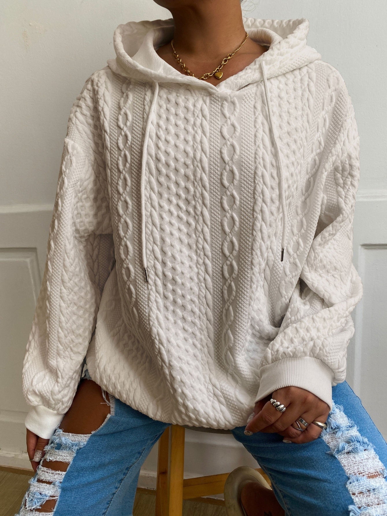 Women's Relaxed Pullover Hoodie – White / Black detail view