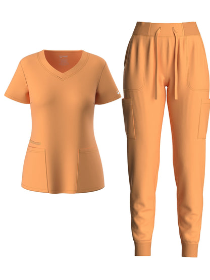 Women's Scrub Set - Solid Color Workwear Look 7109 detail view