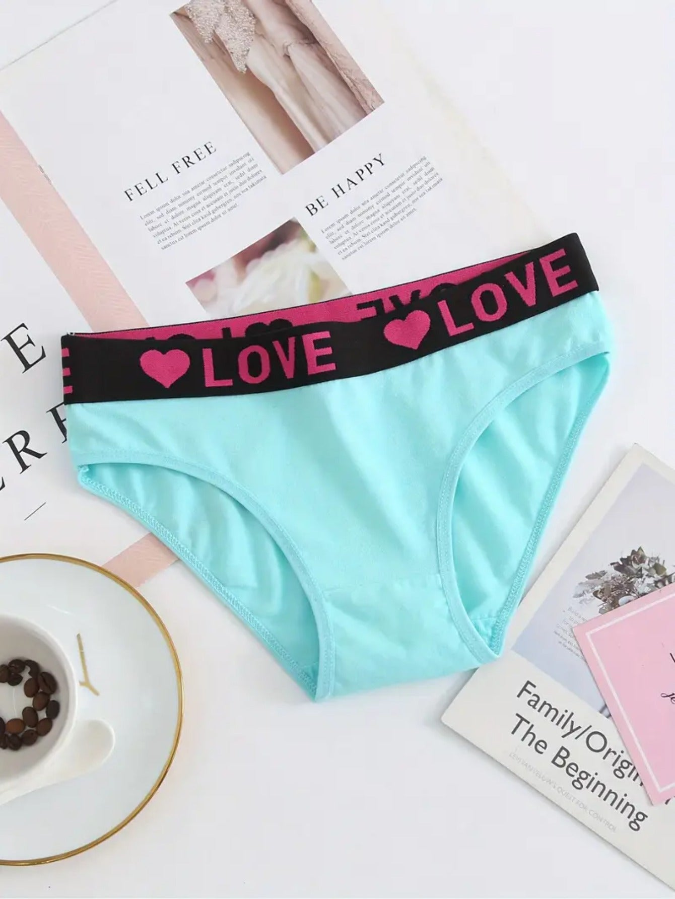 Women's Seamless Briefs - Heart Detail Everyday Comfort – view 7