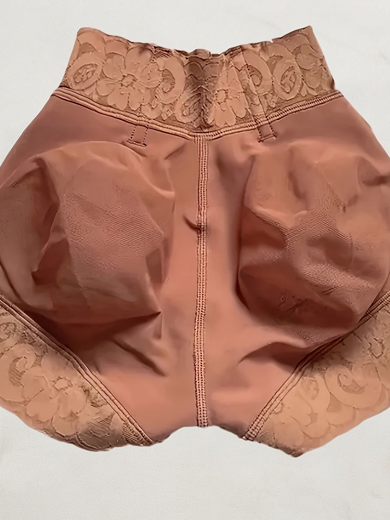 Women's Shapewear Shorts - Seamless – view 3