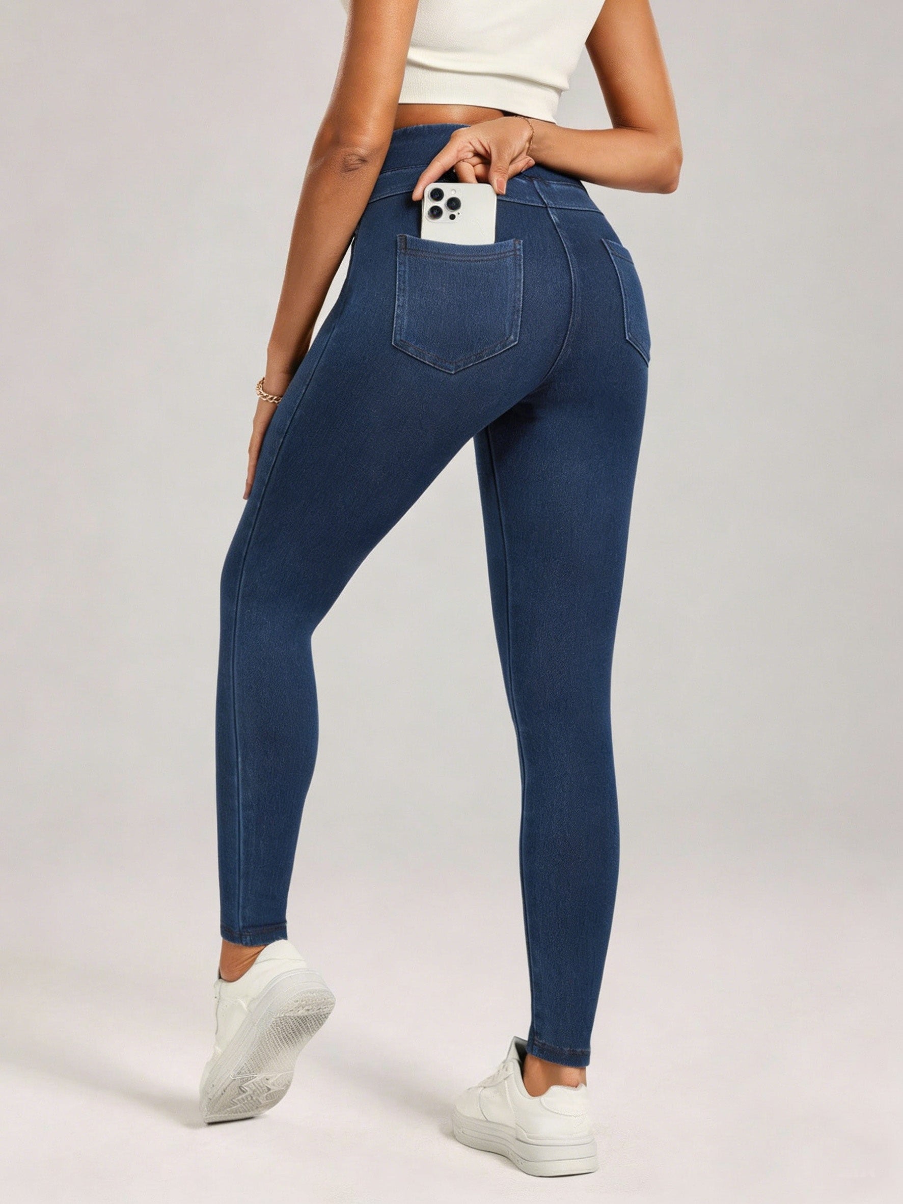 Women's Skinny Jeans - High-Waist Fit – Sky Blue / Black detail view