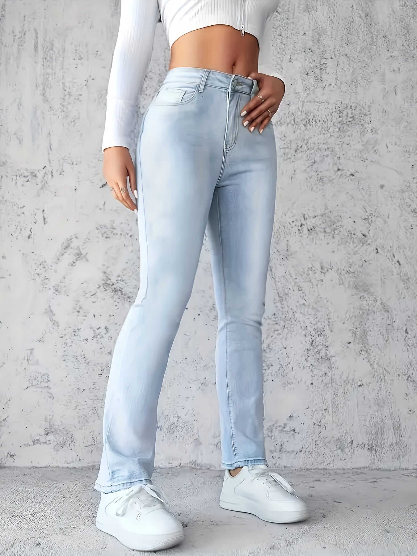 Women's Skinny Jeans - High Waist Slim Fit detail view