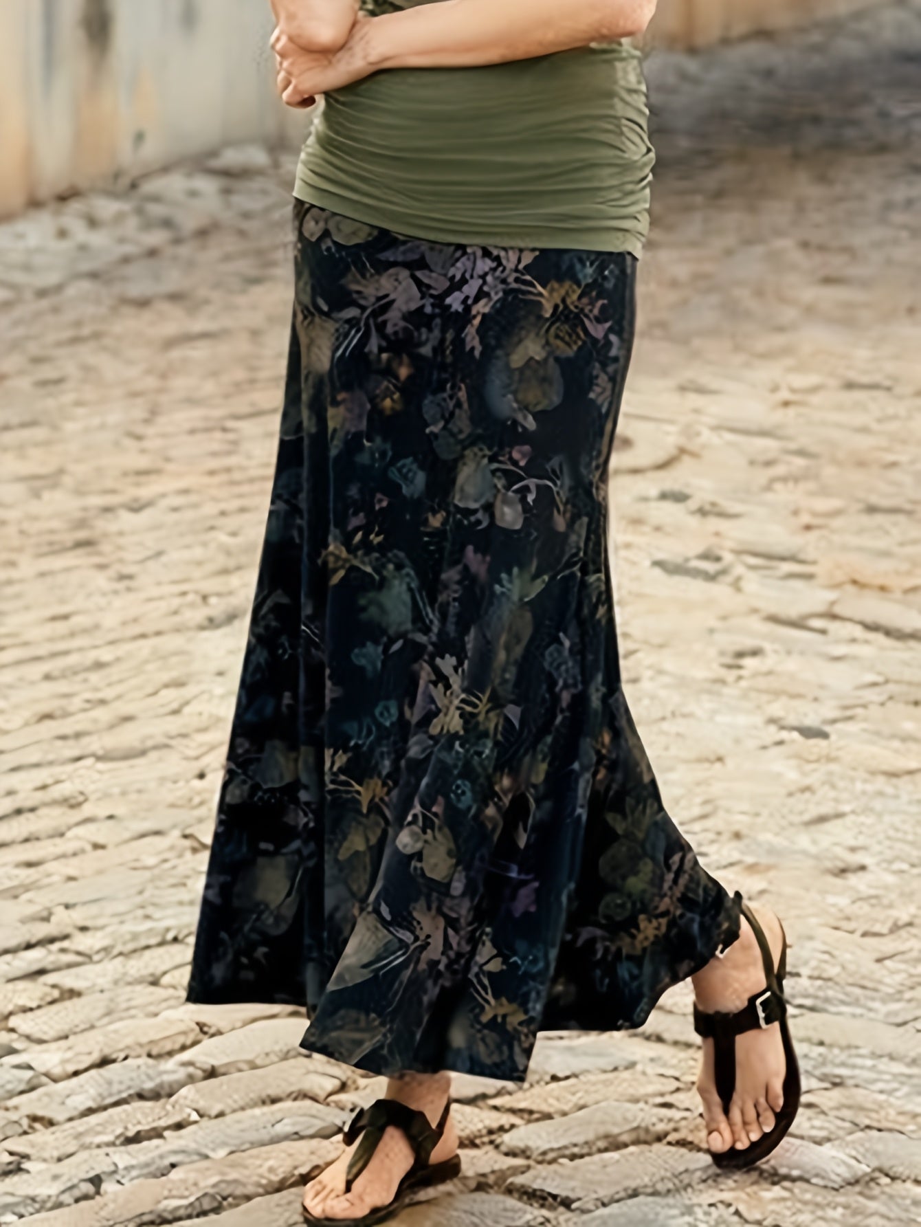 Women's Skirt - Floral Print – Black option – main product image