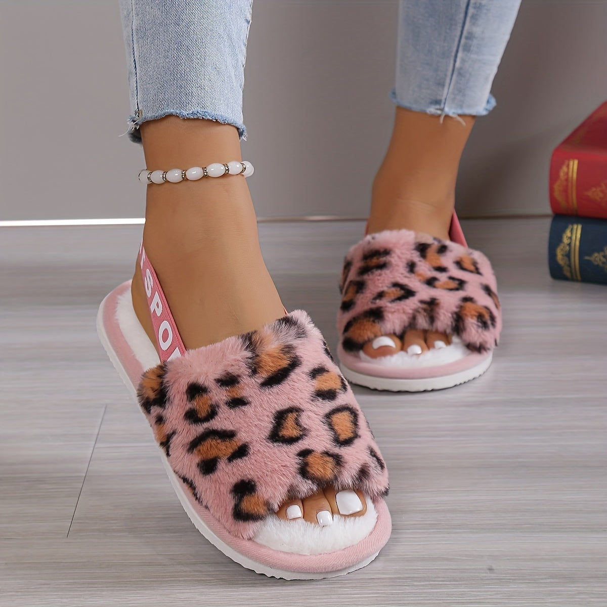 Women's Slippers – Breathable Plush Lined for Everyday Wear – view 2
