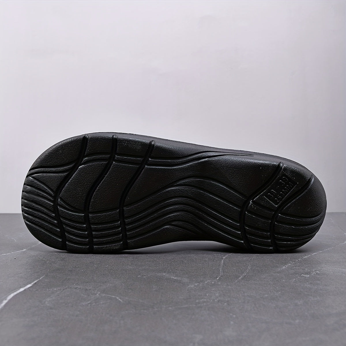 Women's Sneakers - Lightweight for Everyday Wear - Signature Style – view 9