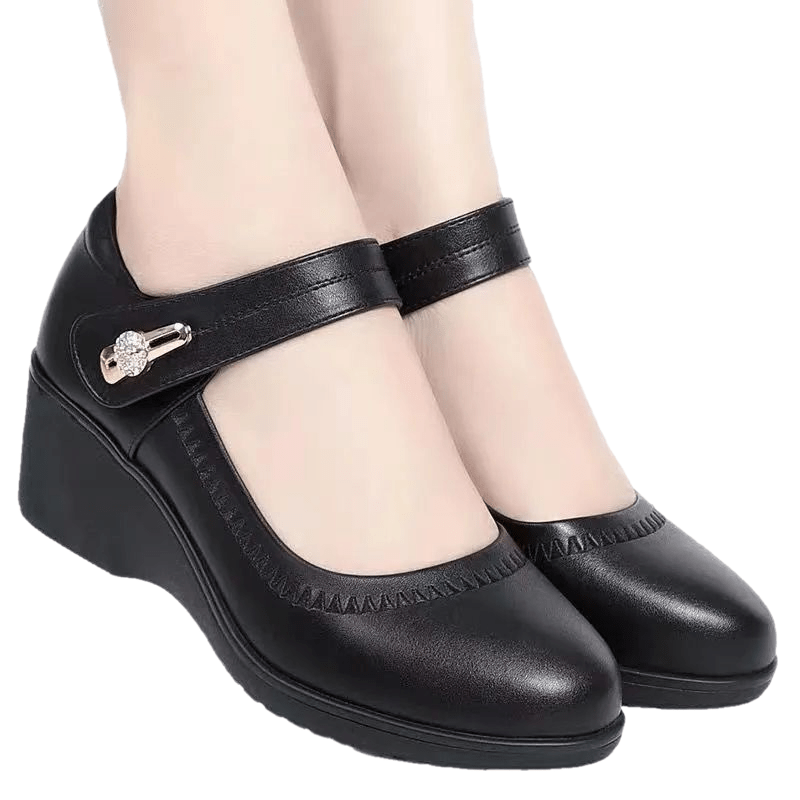 Women's Sneakers – Non-Slip Sole for Beach & Water – Black option – main product image