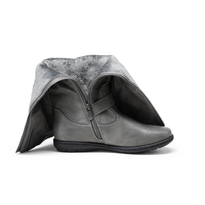 Women's Snow Boots - Plush Lined Slip-On for Cold Weather – Black – view 14