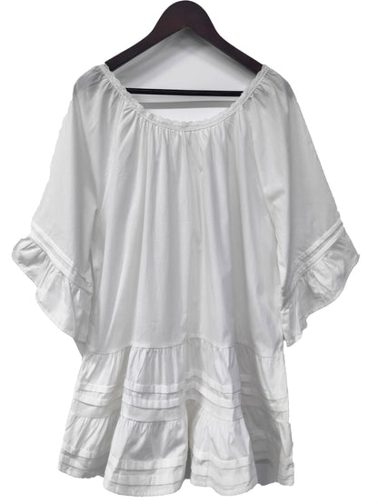 Women's Solid Color Blouse - Scoop Neck Half Sleeve detail view