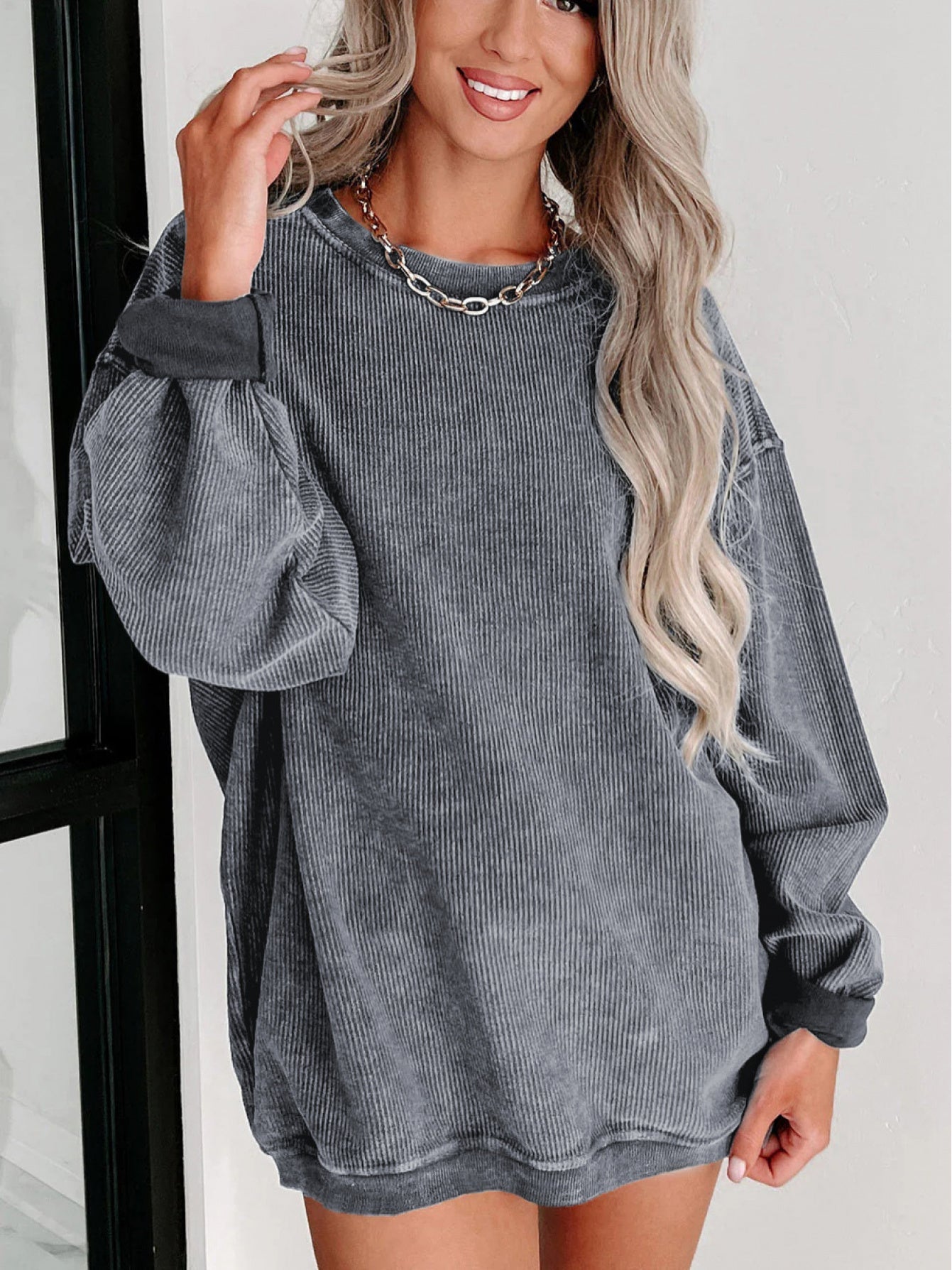 Women's Solid Color Crewneck Sweatshirt - Crew Neck Long Sleeve – Pink option – view 5
