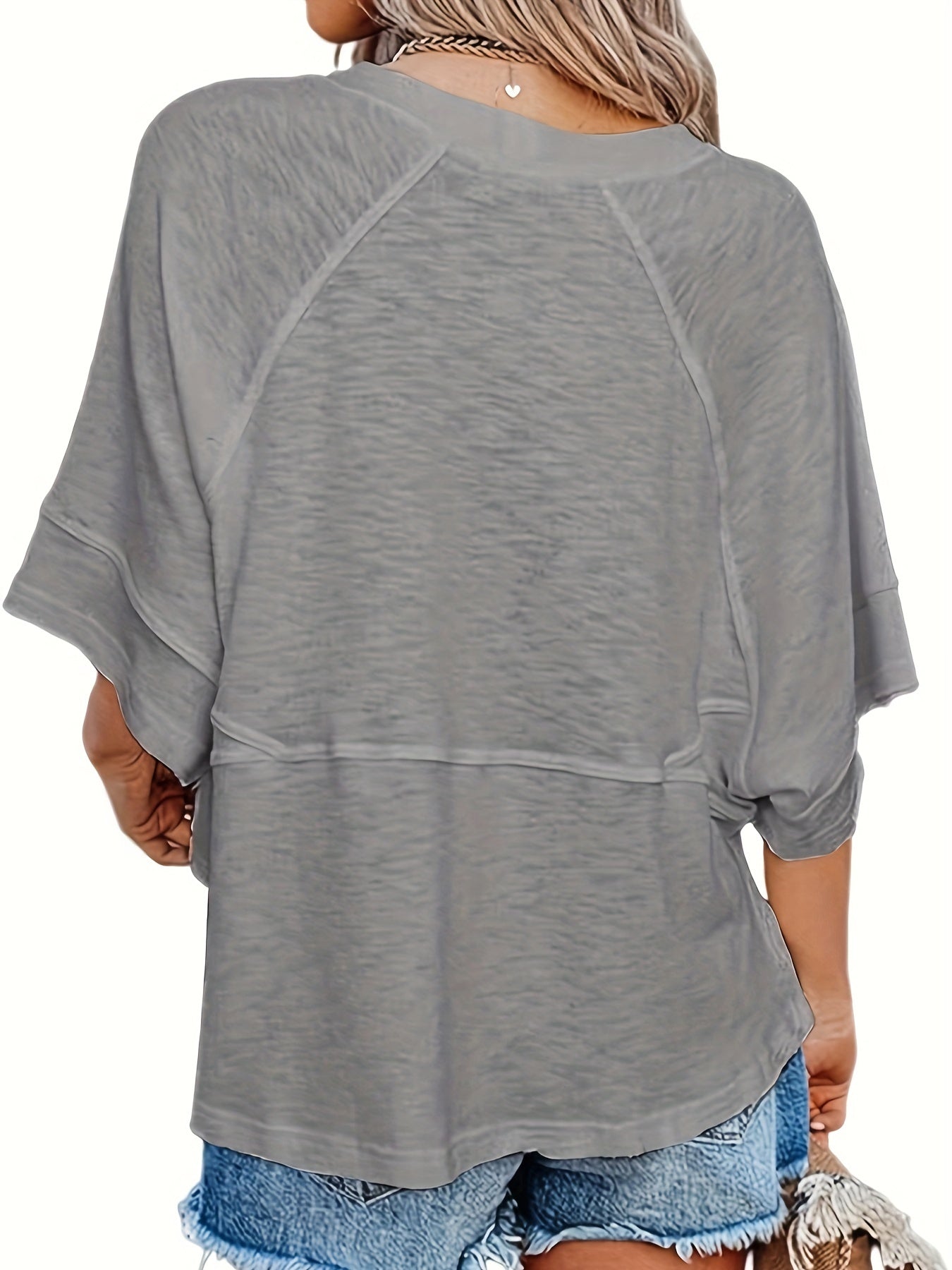 Women's Solid Color T-Shirt - Crew Neck Half Sleeve detail view
