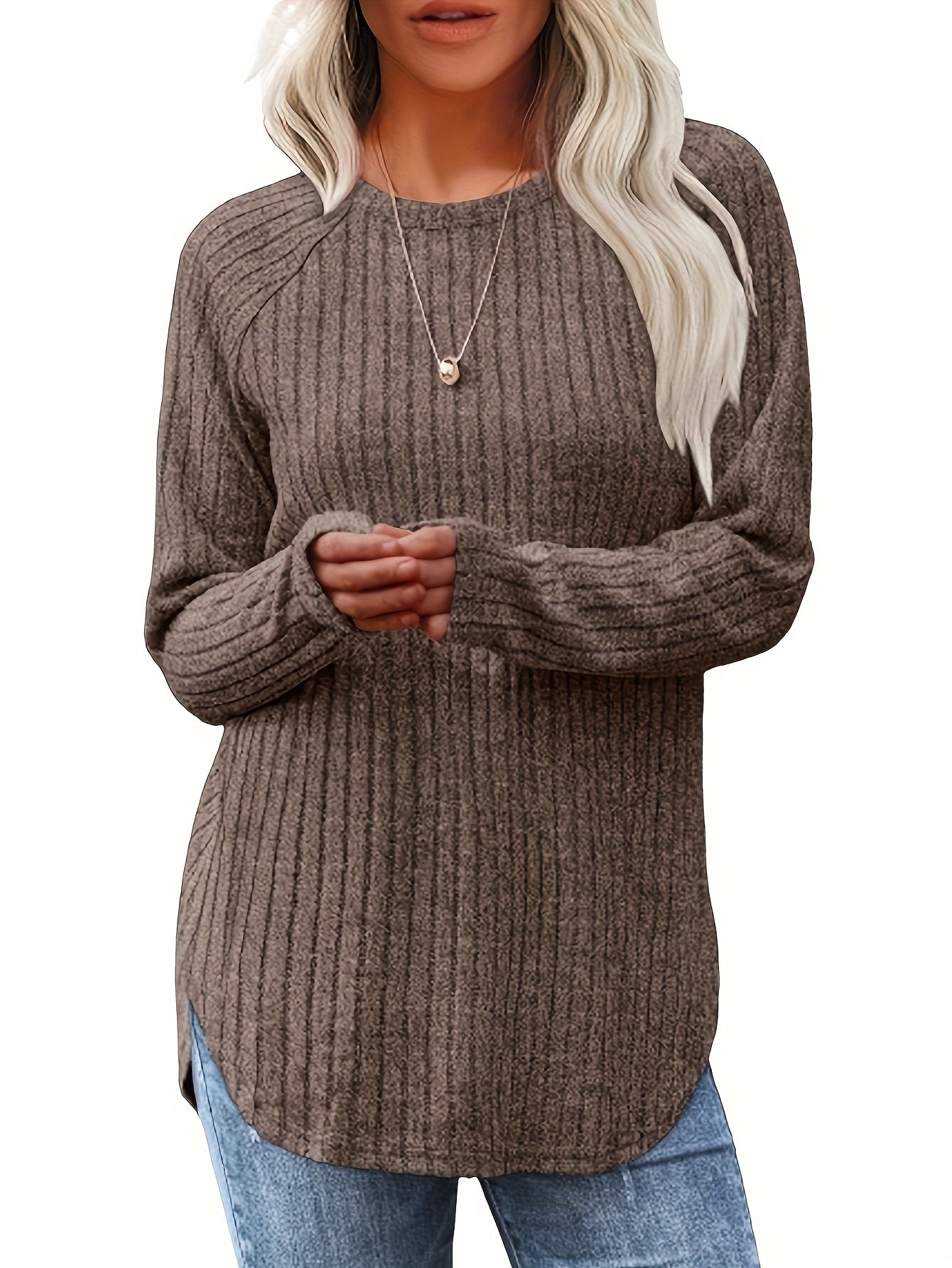 Women's Solid Color T-Shirt - Long Sleeve – 5-Variant Selection detail view