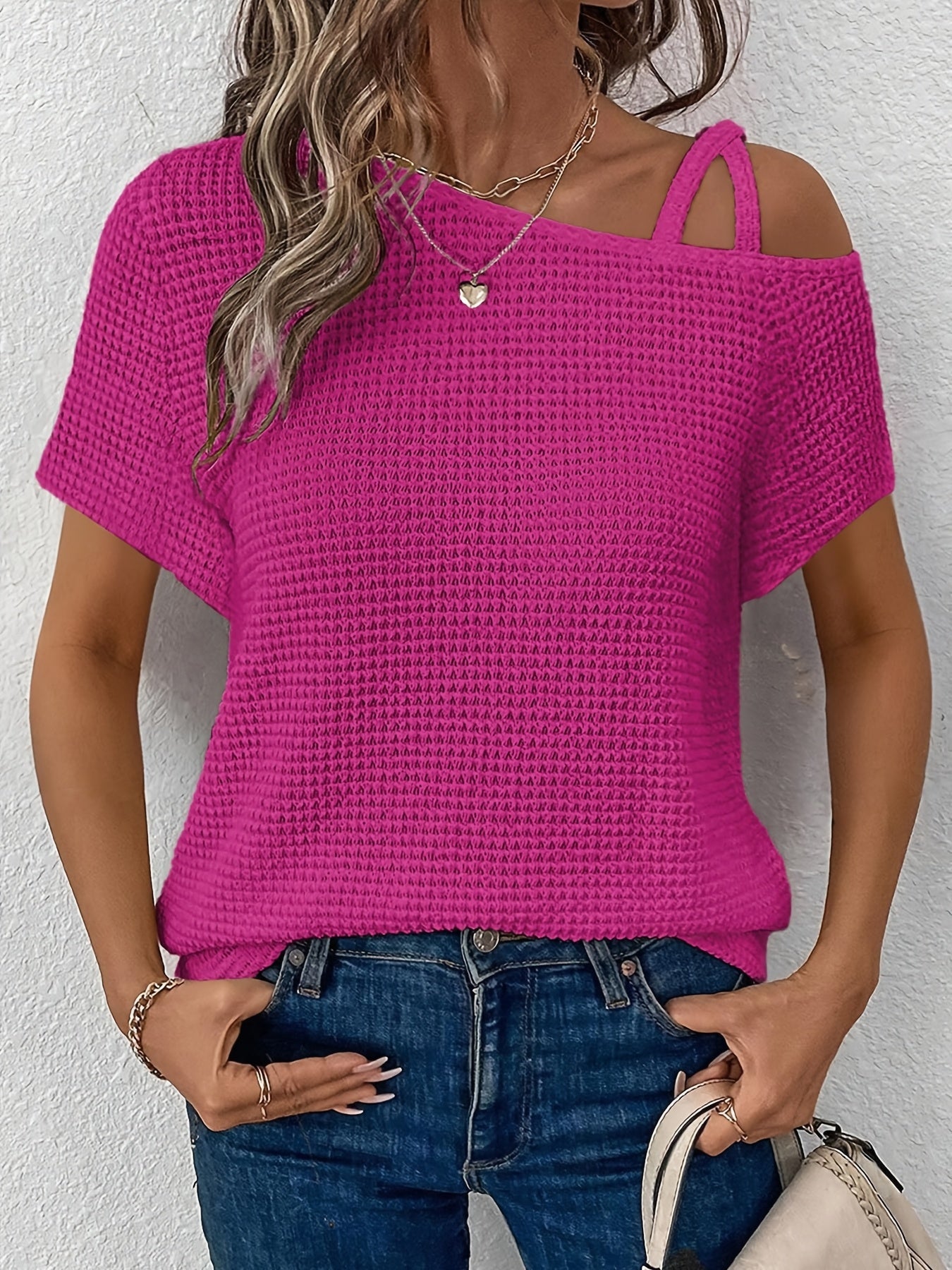 Women's Solid Color T-Shirt - Off-Shoulder Short Sleeve Waffle Texture detail view