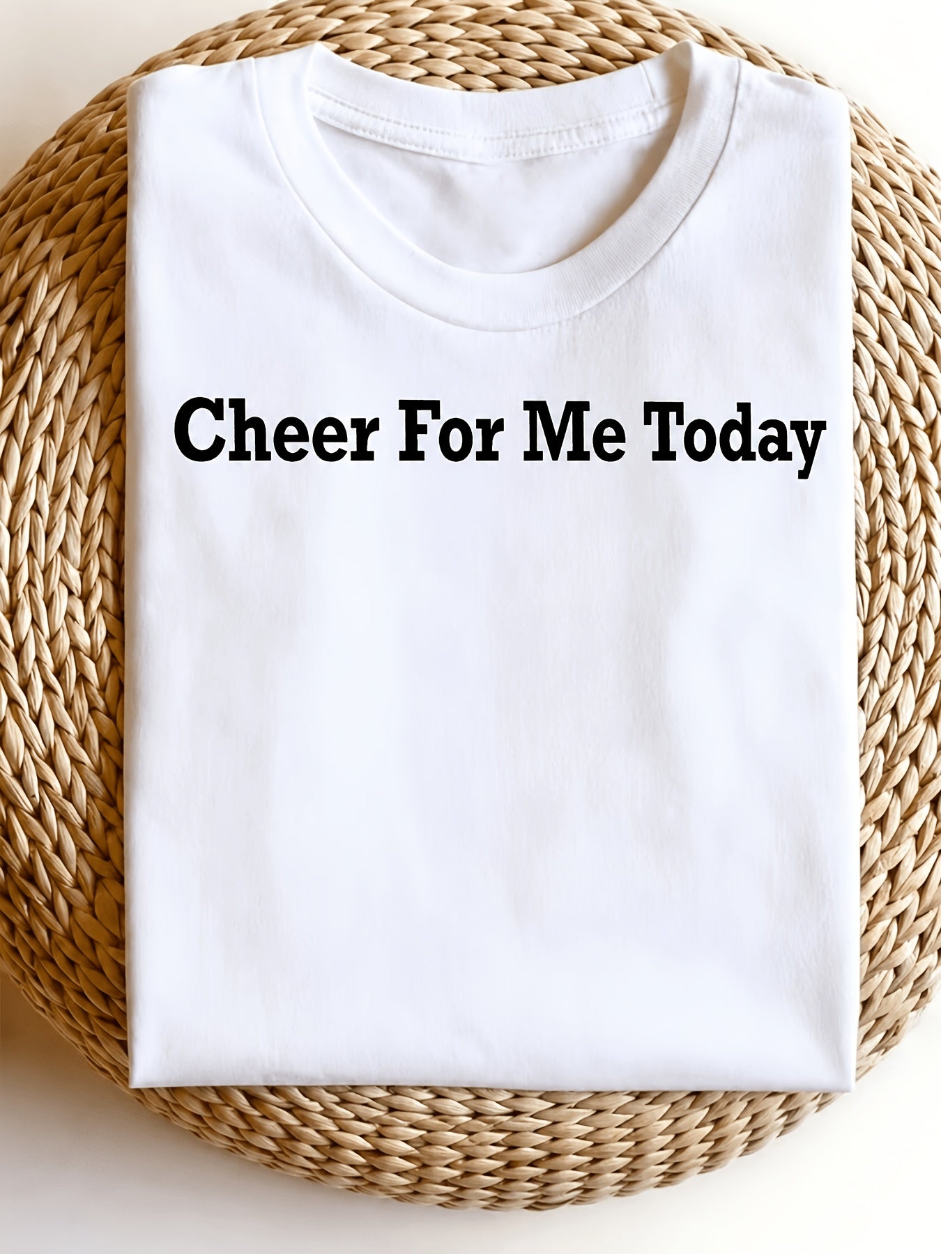 Women's Solid Color T-Shirt - Regular Fit – 3-Color Selection detail view