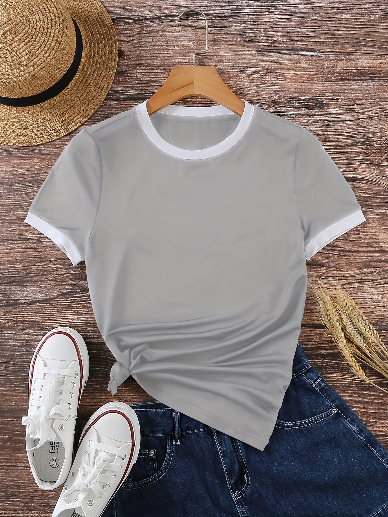Women's Solid Color T-Shirt - Regular Fit – Sizes S–XL detail view
