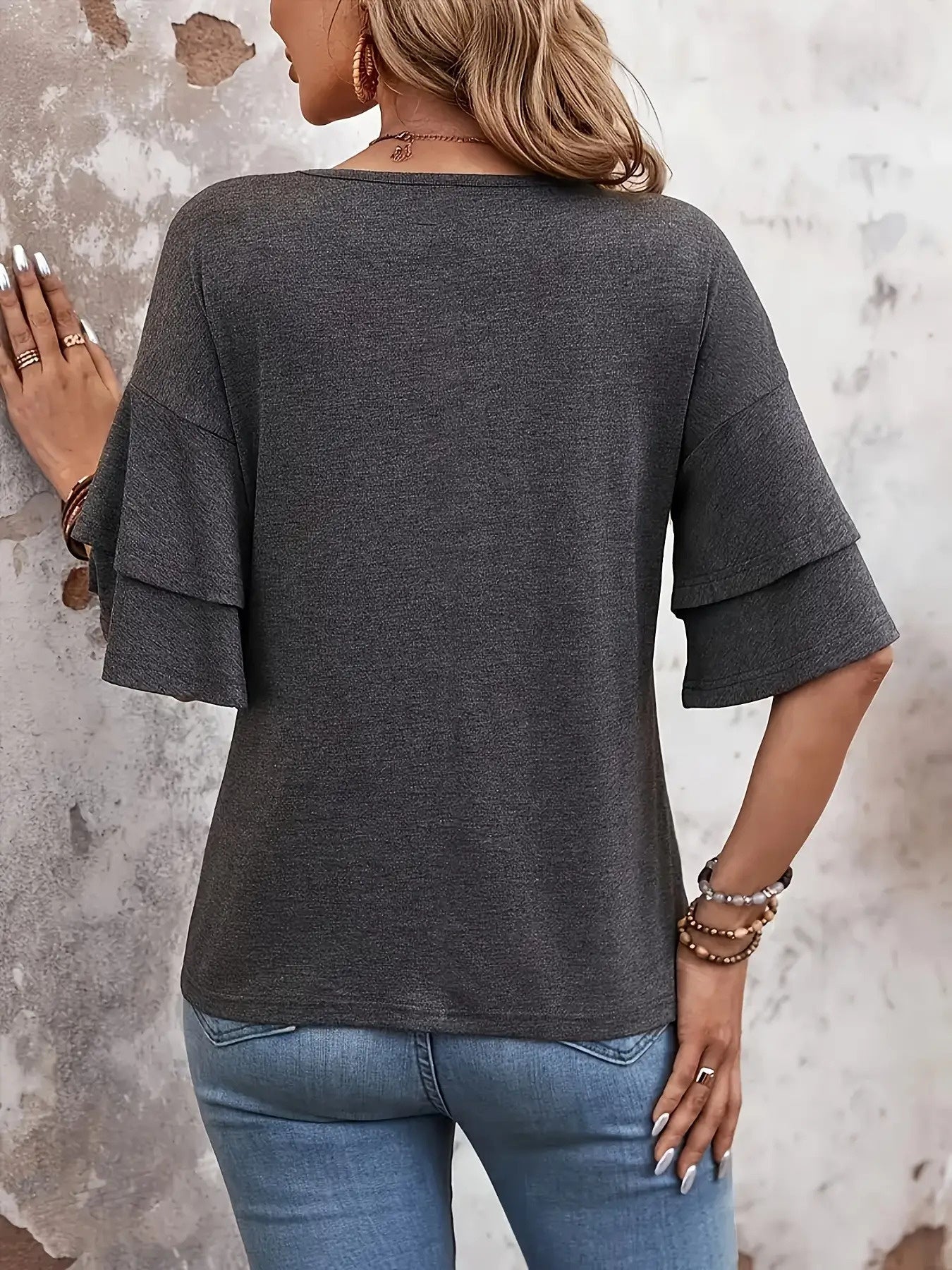 Women's Solid Color T-Shirt - V-Neck Short Sleeve Ruffle Sleeve Grey Design detail view