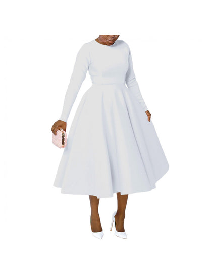 Women's Solid Crew Neck Maxi A-Line Dress - Pleated detail view