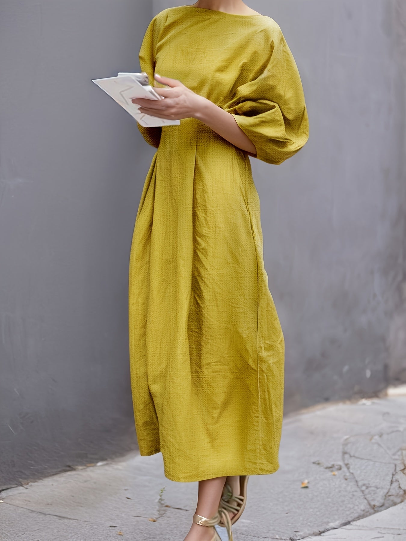 Women's Solid Crew Neck Maxi Casual Dress - Puff Sleeve detail view