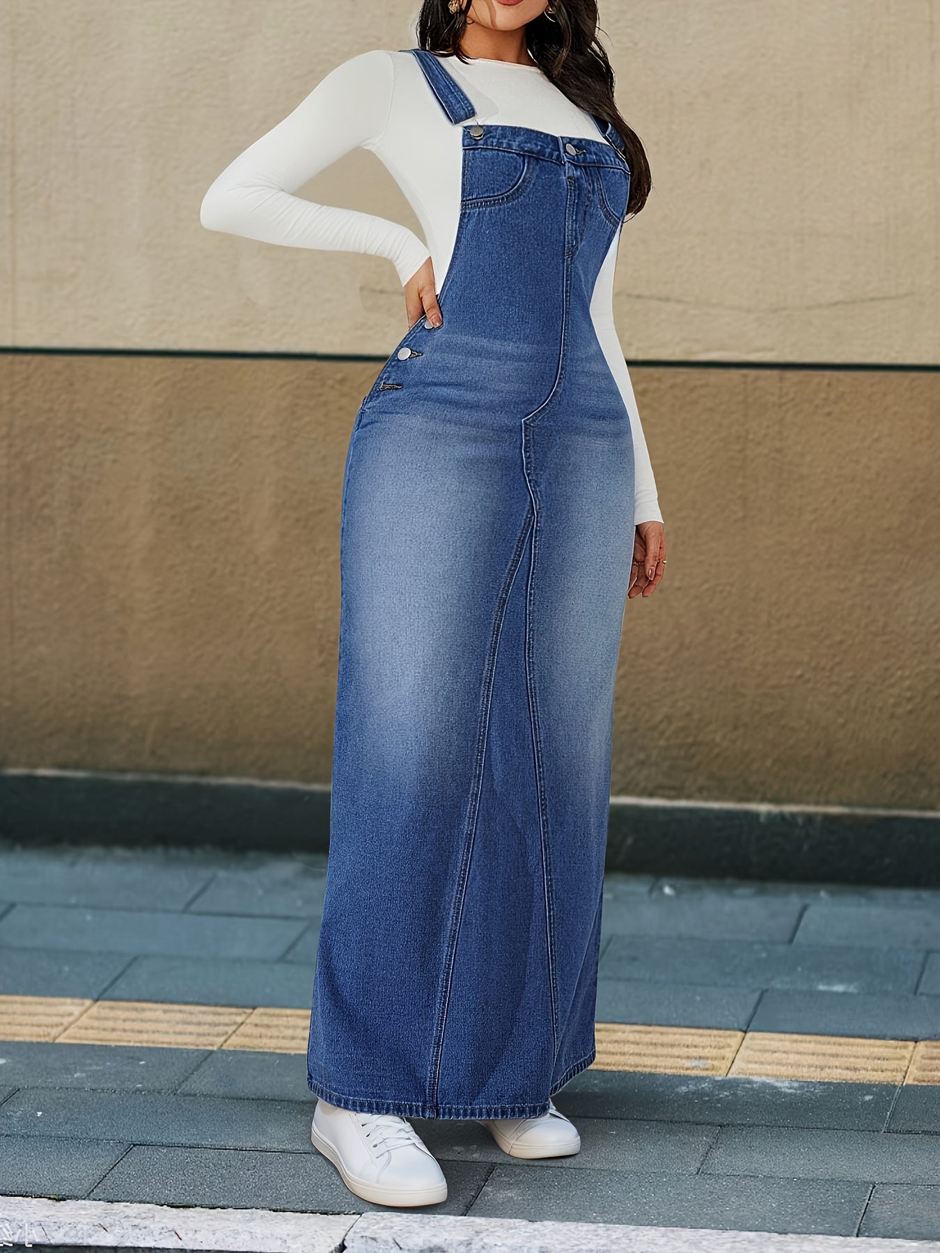 Women's Solid Evening Dress - Button Front Event Style detail view