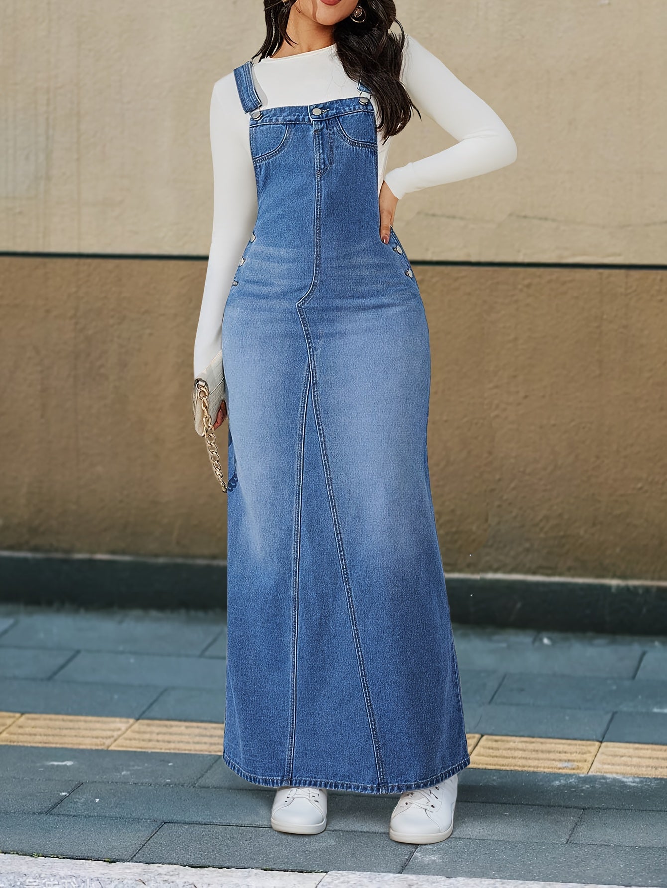 Women's Solid Evening Dress - Button Front Event Style detail view