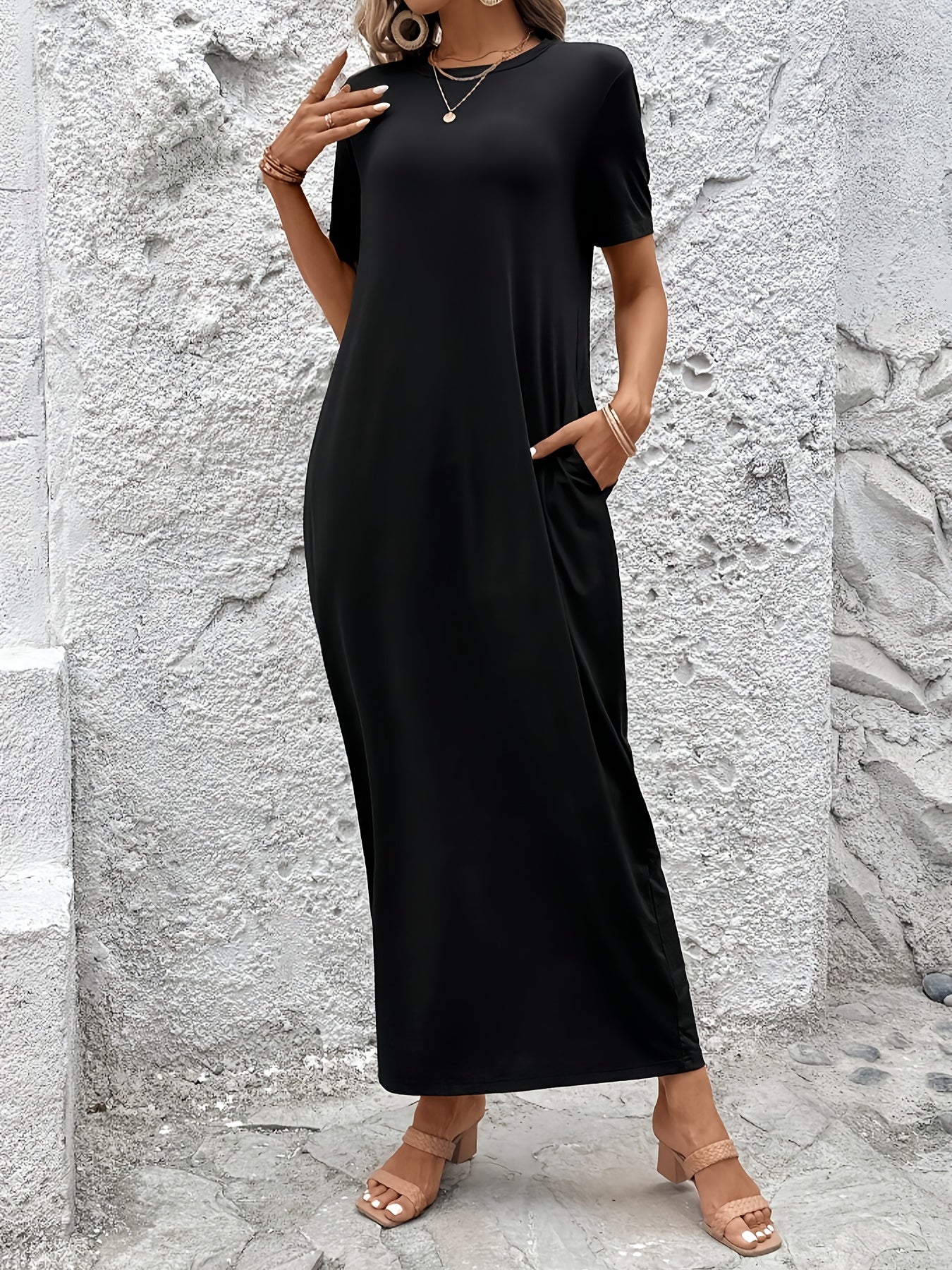 Women's Solid Maxi Casual Dress - Short Sleeve detail view