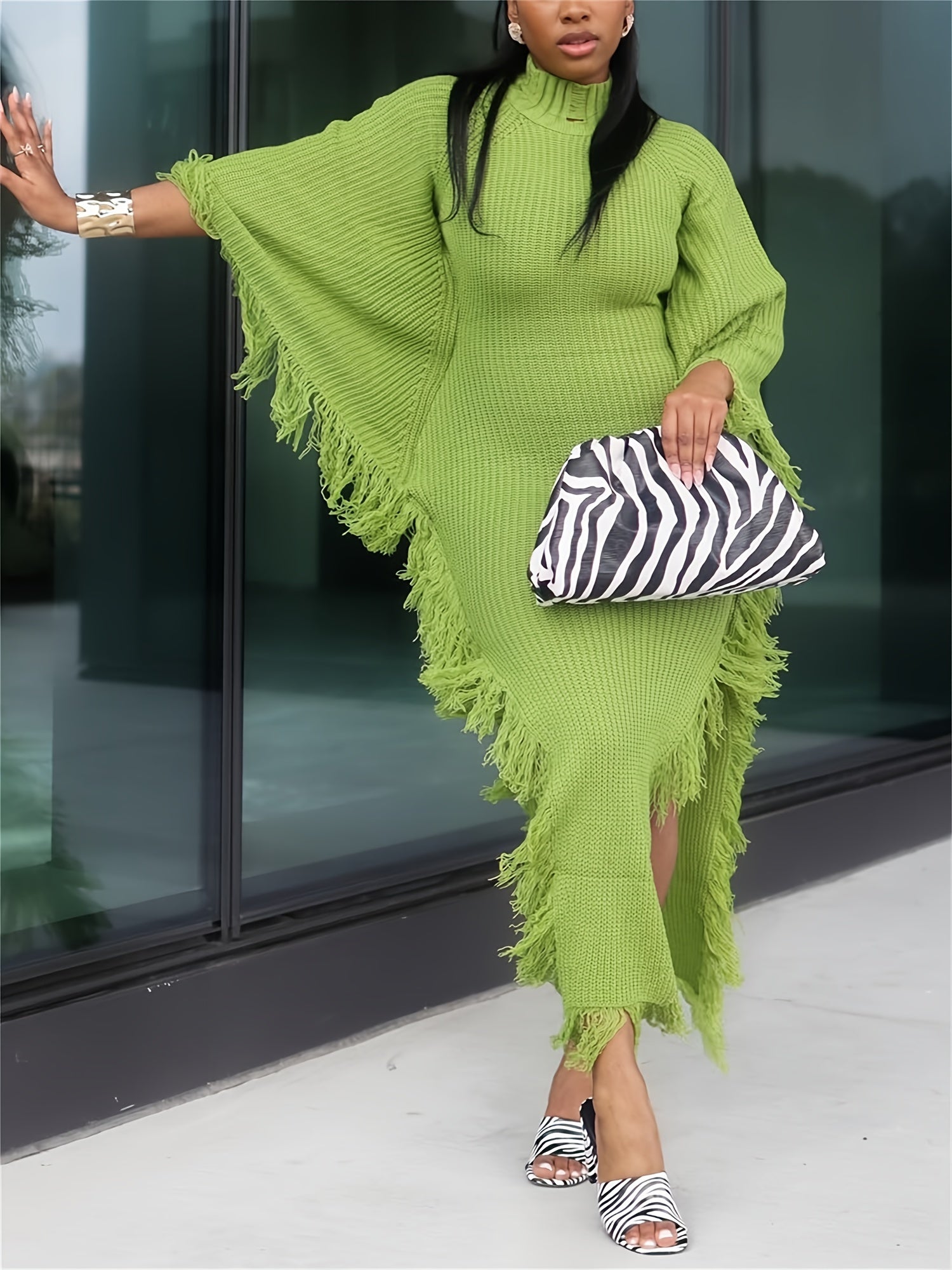 Women's Solid Maxi Knit Dress - Long Sleeve detail view