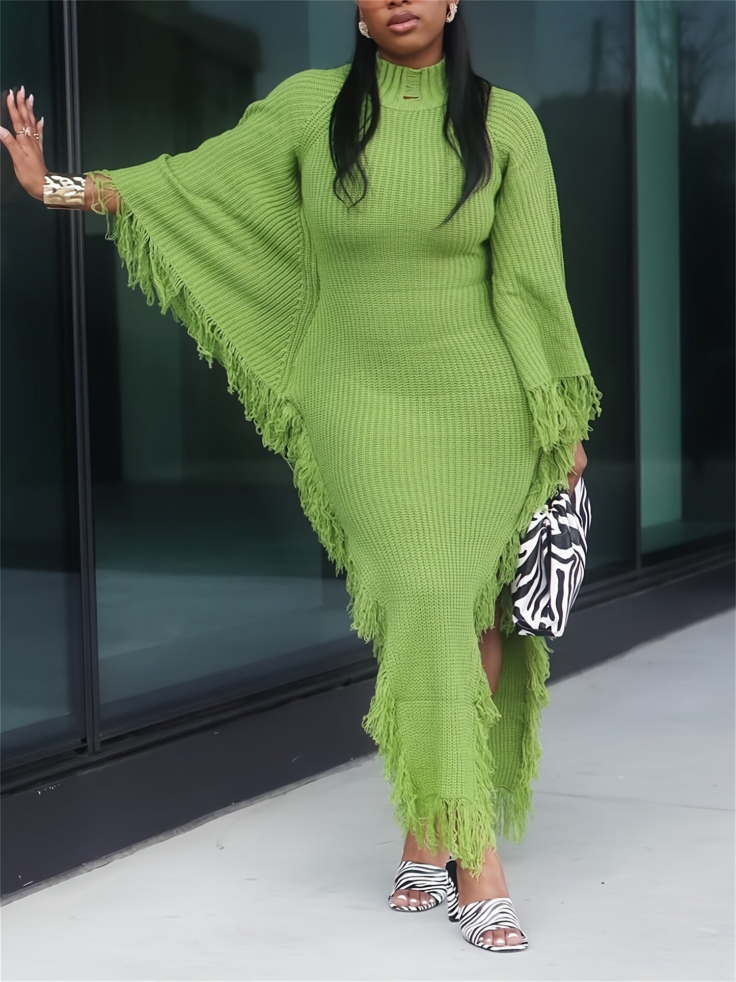 Women's Solid Maxi Knit Dress - Long Sleeve detail view