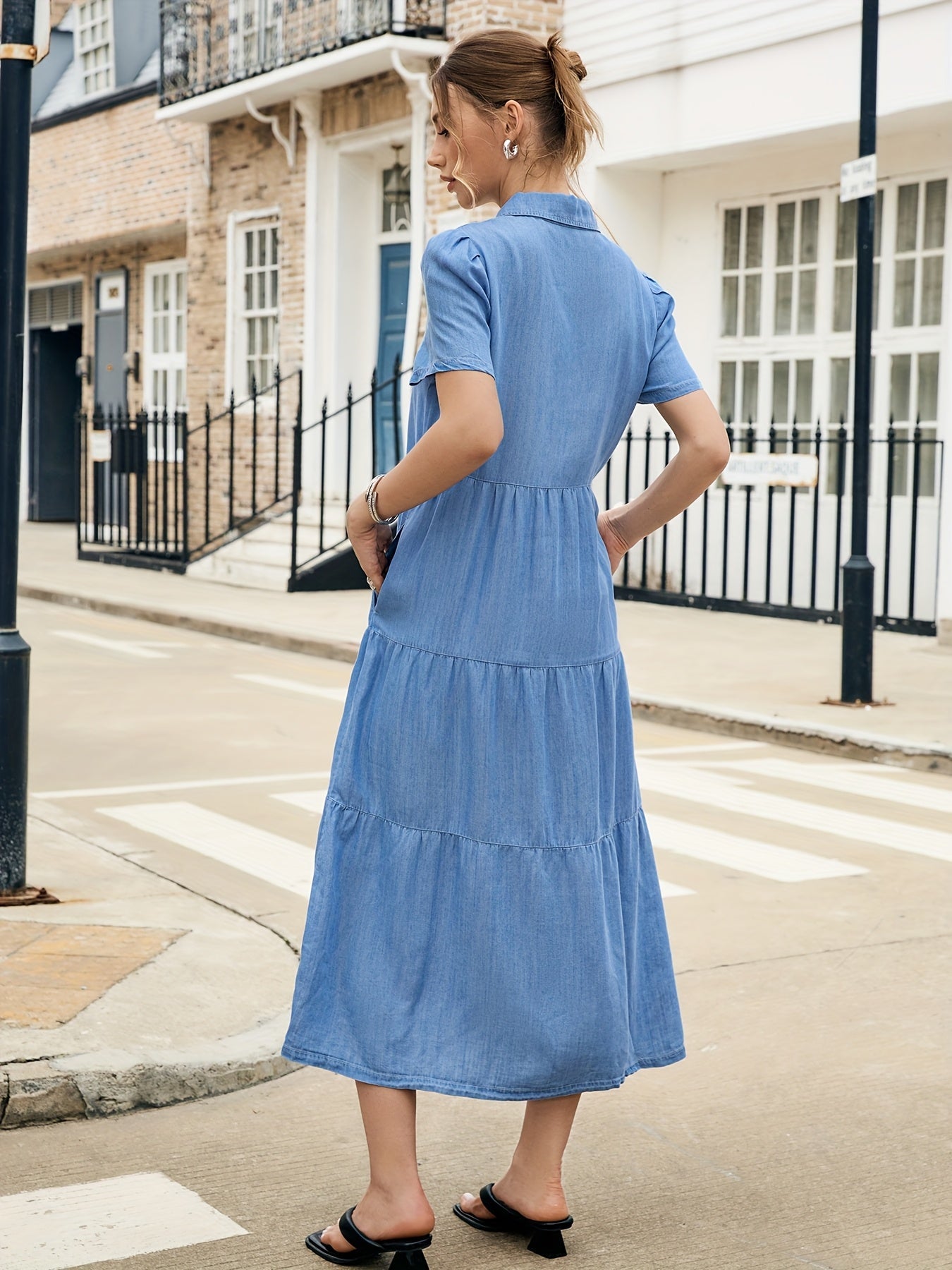 Women's Solid V-Neck Maxi Vacation Dress - Ruffle detail view