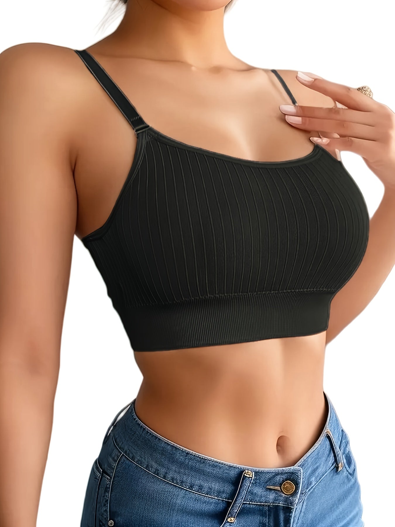 Women's Sports Bra - 6-Pack Removable Pads, Everyday Support detail view
