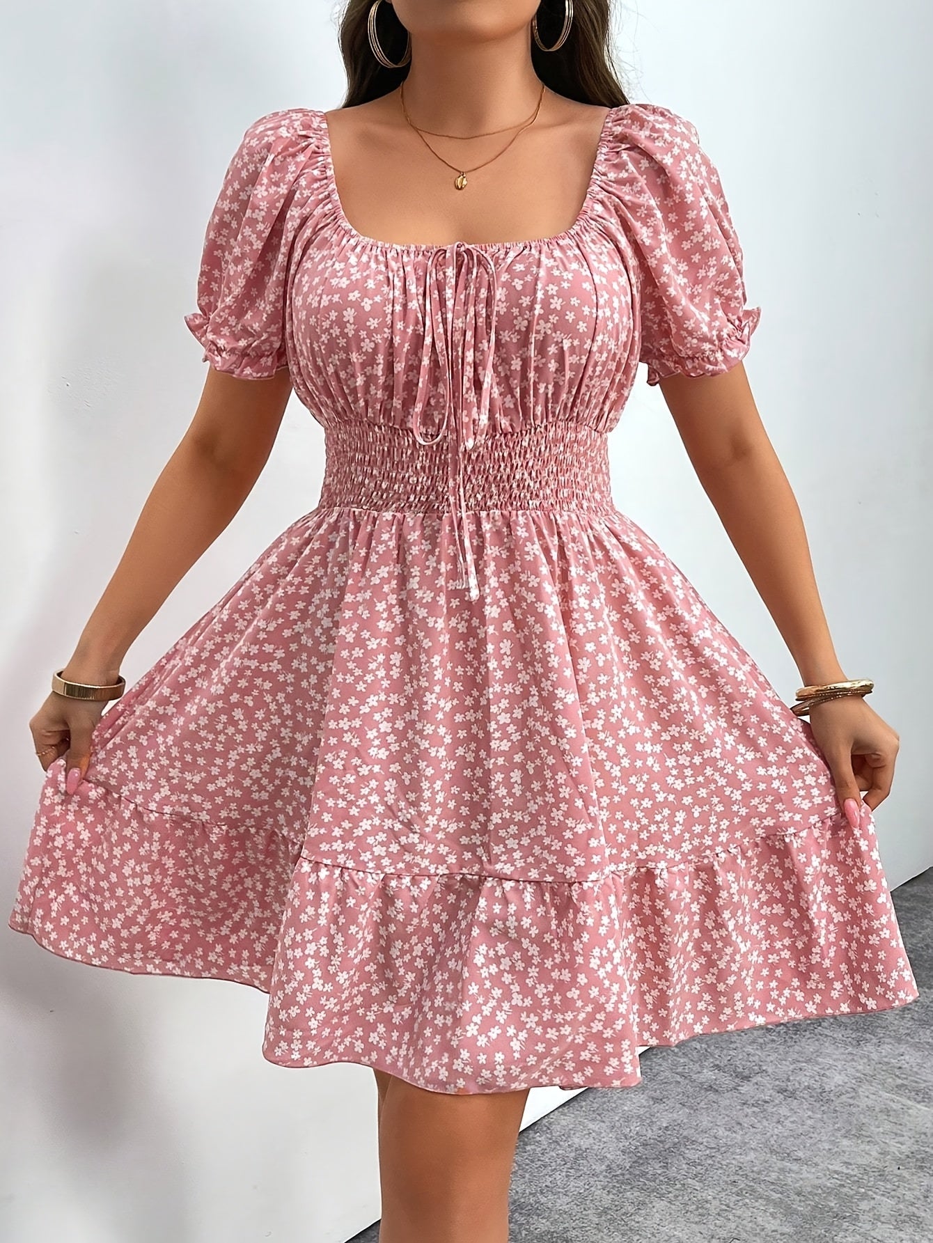 Women's Square Neck Midi Vacation Dress - Ruffle detail view