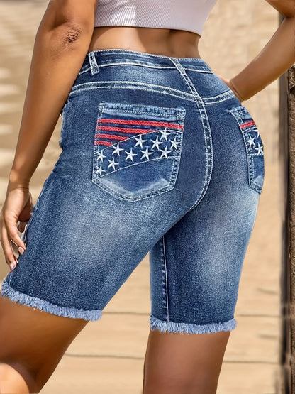 Women's Star Embroidery Denim Shorts - Slim Fit detail view
