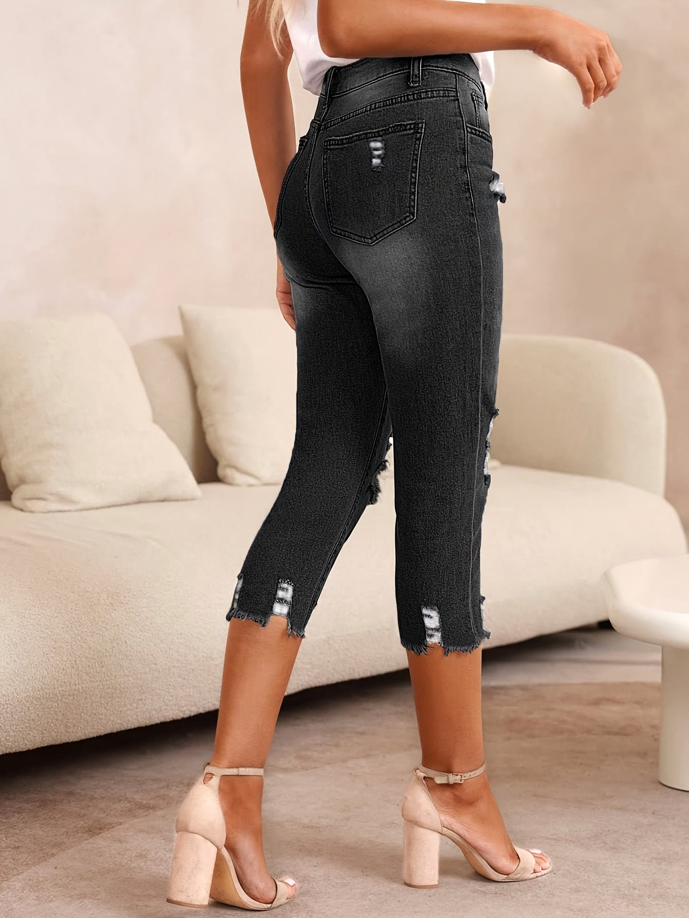 Women's Straight Leg Jeans - High Waist Slim Fit detail view