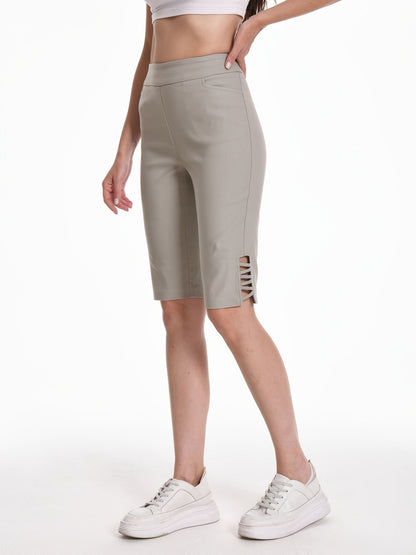 Women's Stretch Bermuda Shorts - Solid Color detail view