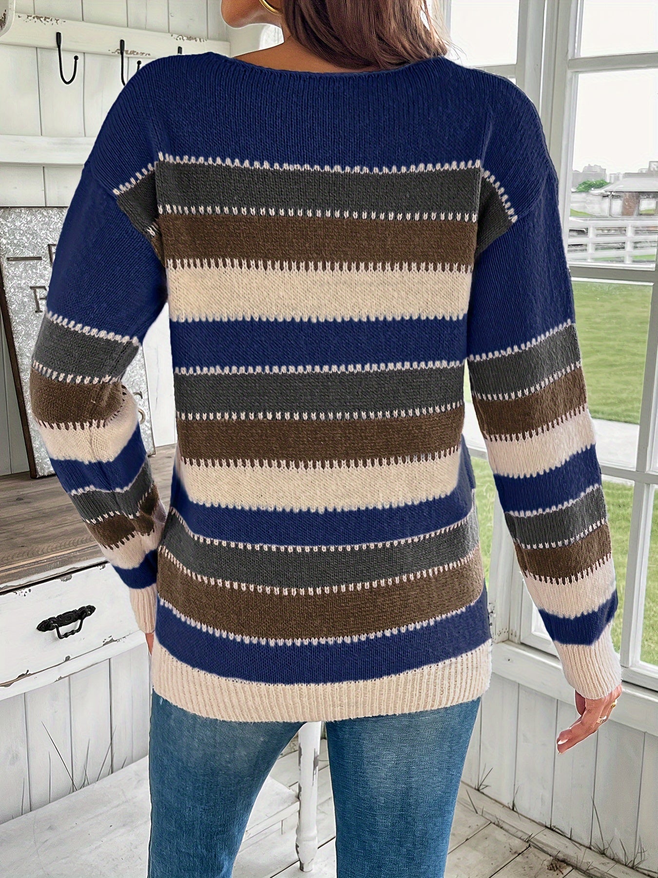 Women's Striped Pullover Sweater - Crew Neck Long Sleeve detail view