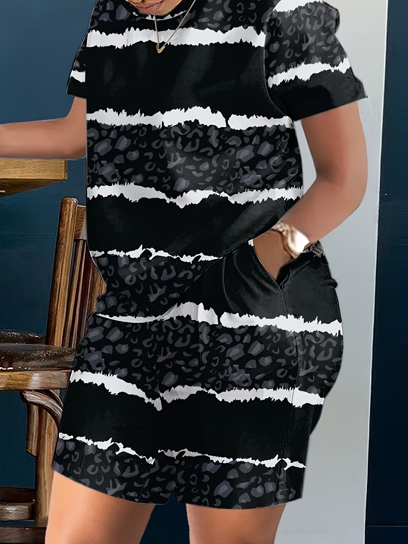 Women's Striped T-Shirt - Short Sleeve detail view