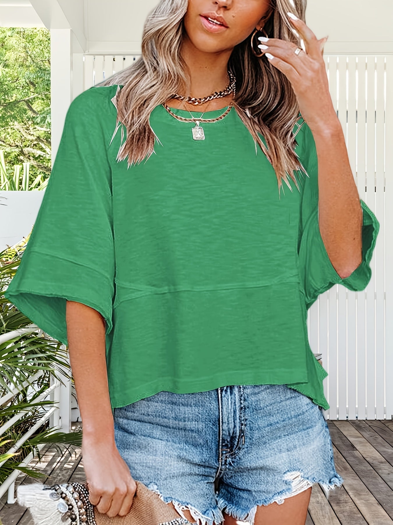 Women's T-Shirt - Solid Color – White / Beige detail view