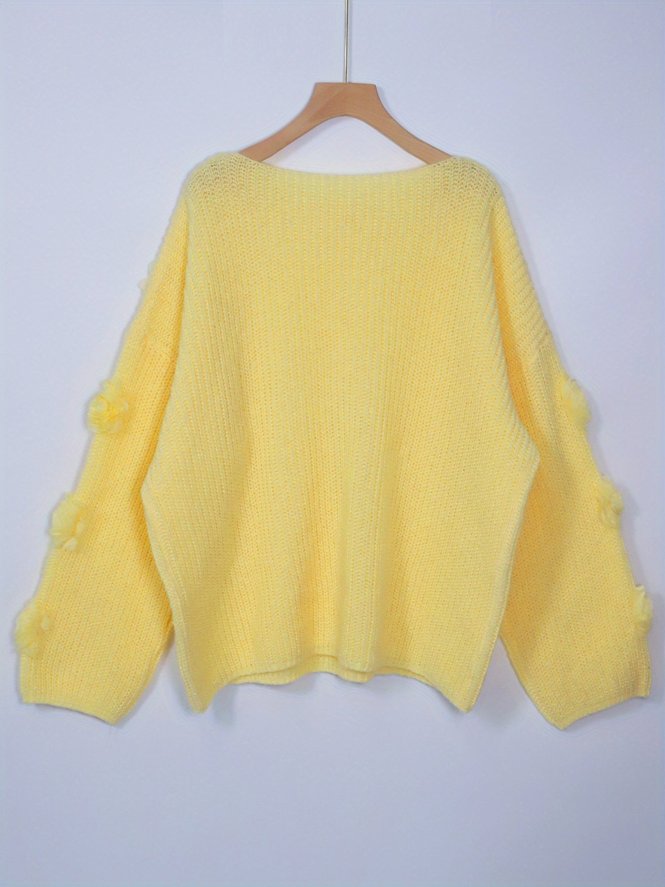 Women's Textured Pullover Sweater - Relaxed Fit Classic Neck detail view