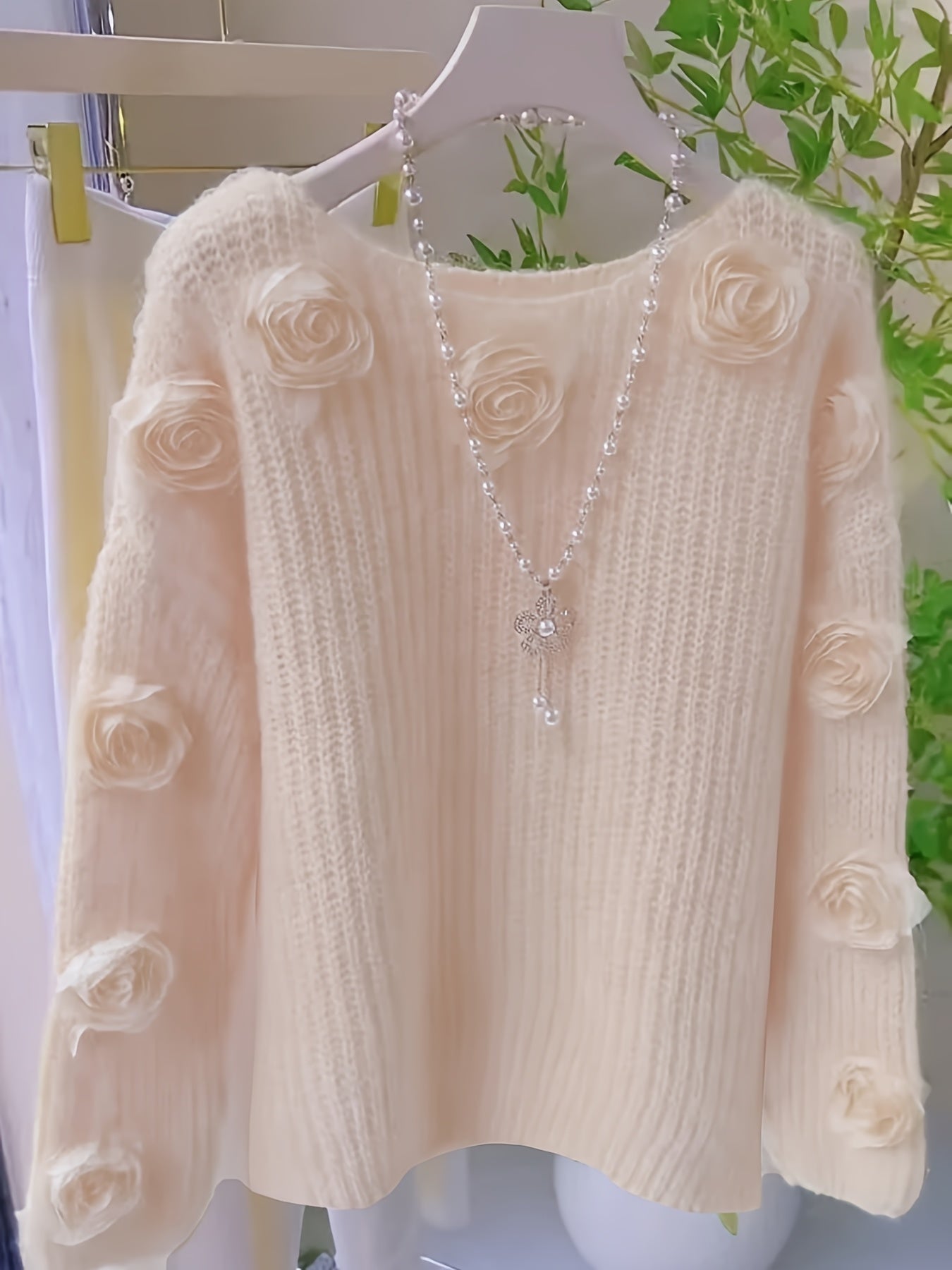 Women's Textured Pullover Sweater - Relaxed Fit Classic Neck detail view