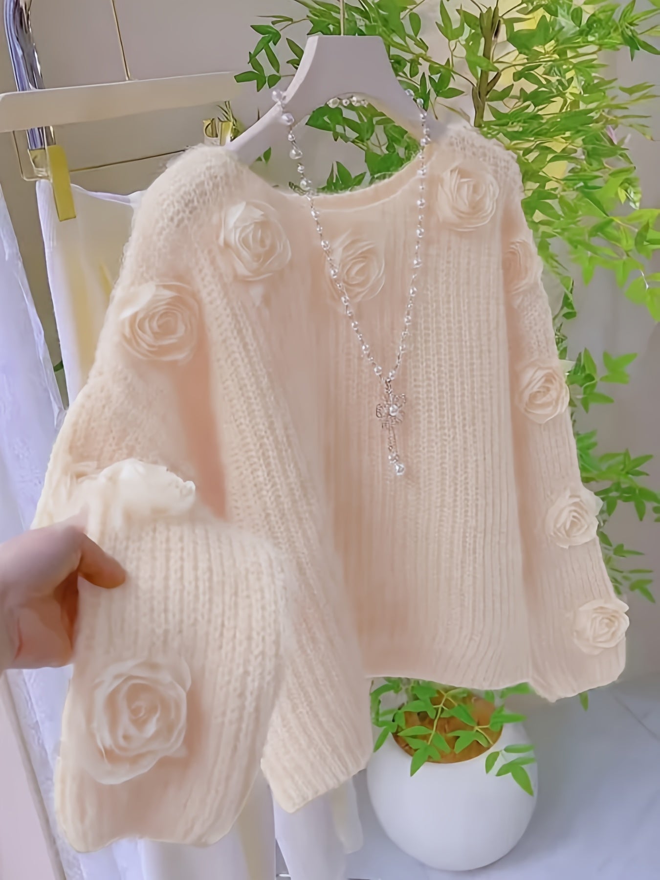 Women's Textured Pullover Sweater - Relaxed Fit Classic Neck detail view