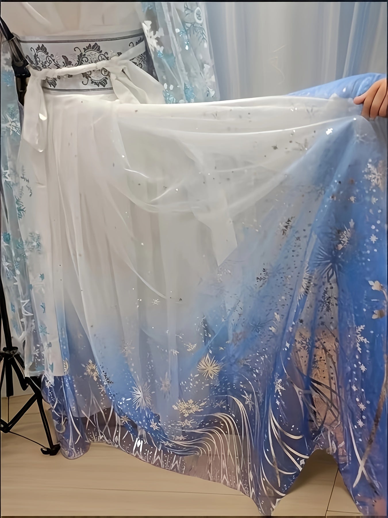 Women's Three-Piece Hanfu Skirt Set - Embroidered Layered Outfit detail view