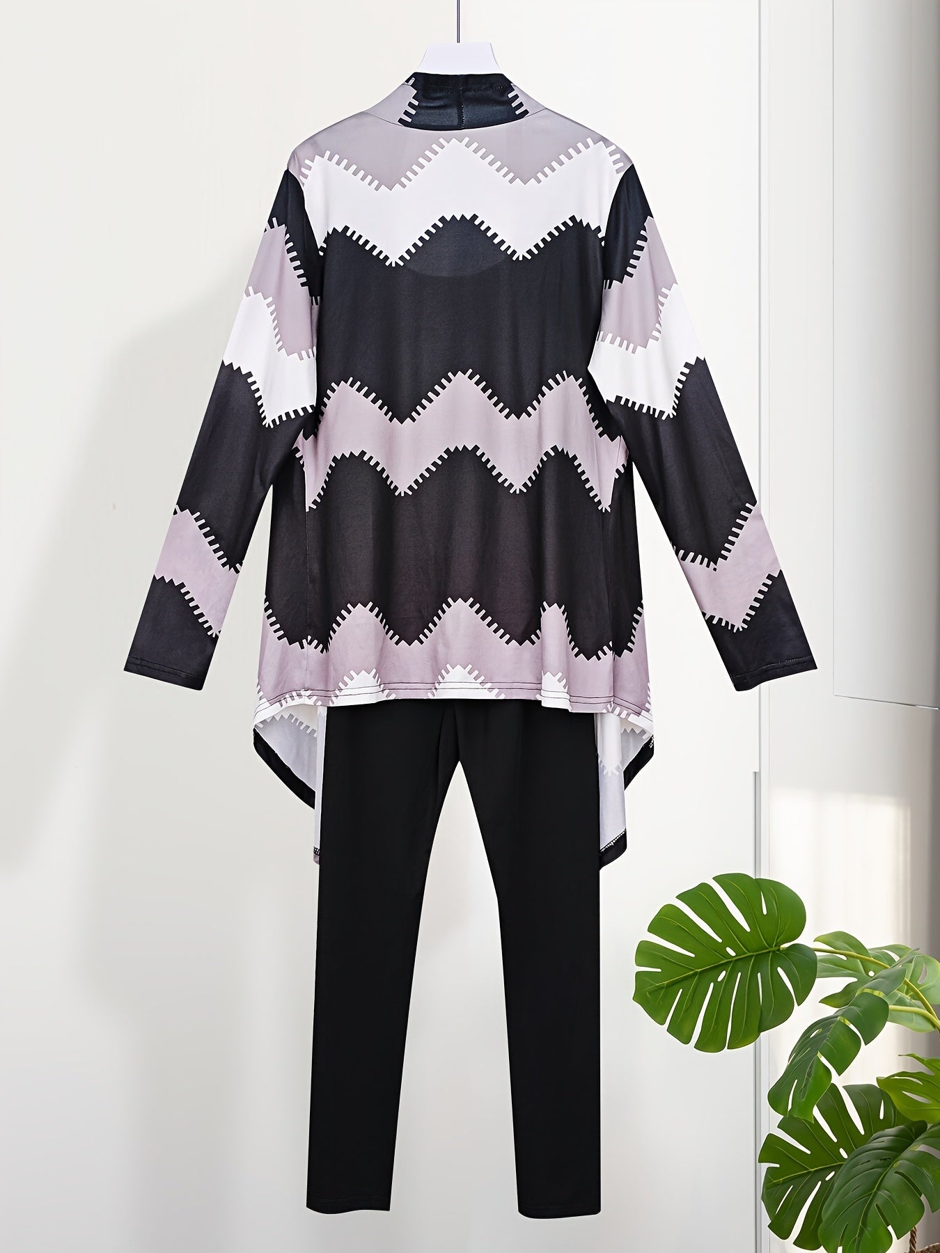 Women's Three-Piece Outfit Set - Matching Casual Matching Look detail view