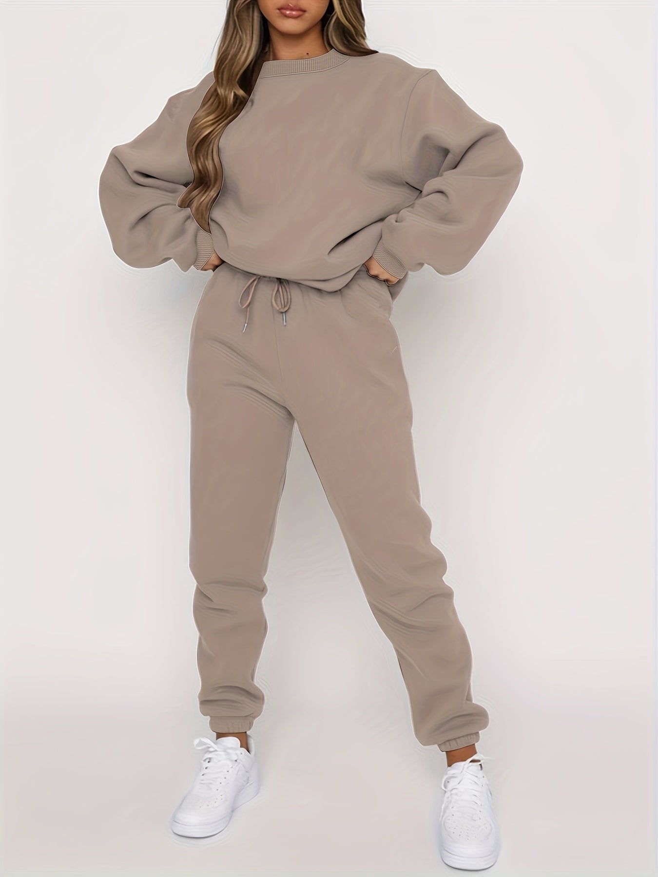 Women's Tracksuit Set - Matching Casual Matching Look detail view