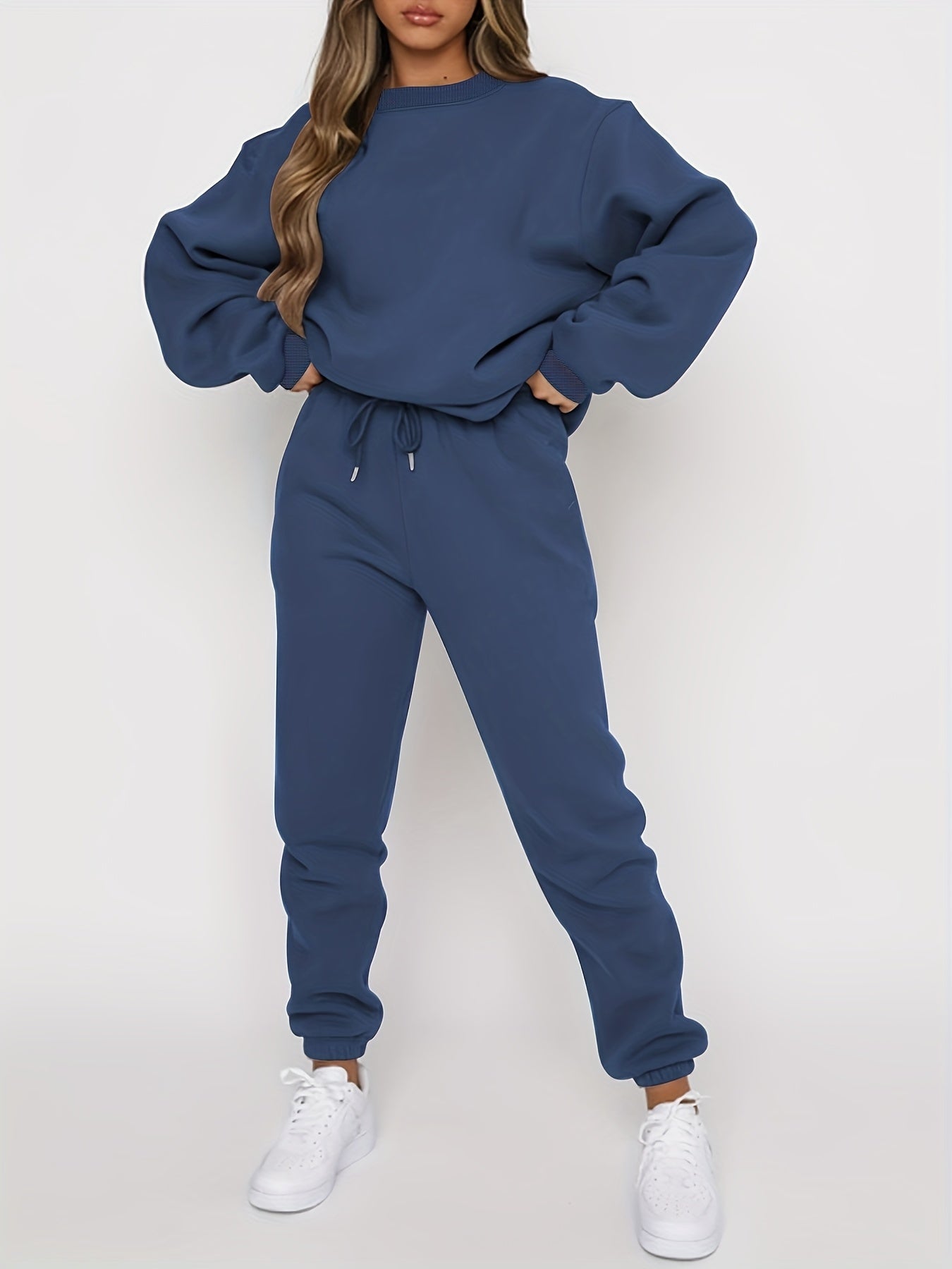 Women's Tracksuit Set - Matching Casual Matching Look detail view