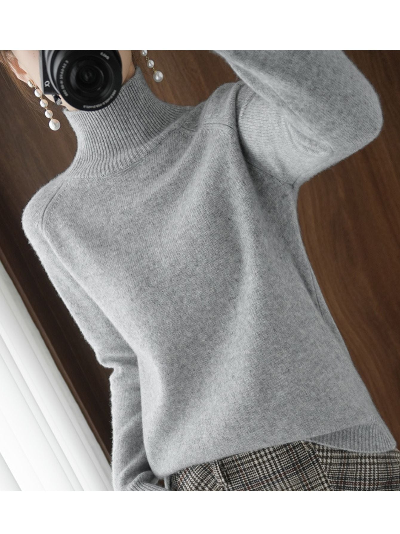 Women's Turtleneck Sweater - Solid Color – Sizes S–XXL detail view