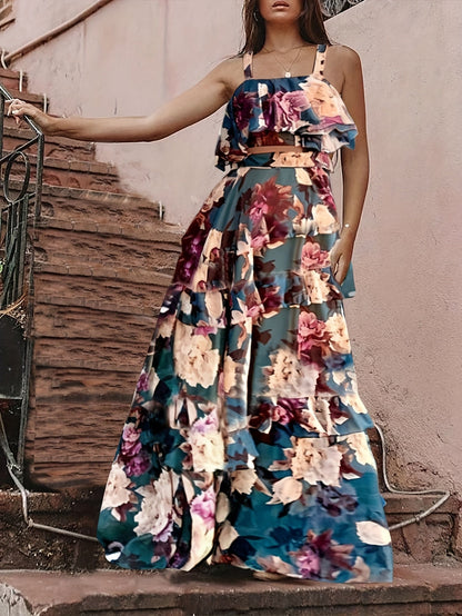 Women's Two-Piece Outfit Set - Graphic Print Classic Neckline detail view