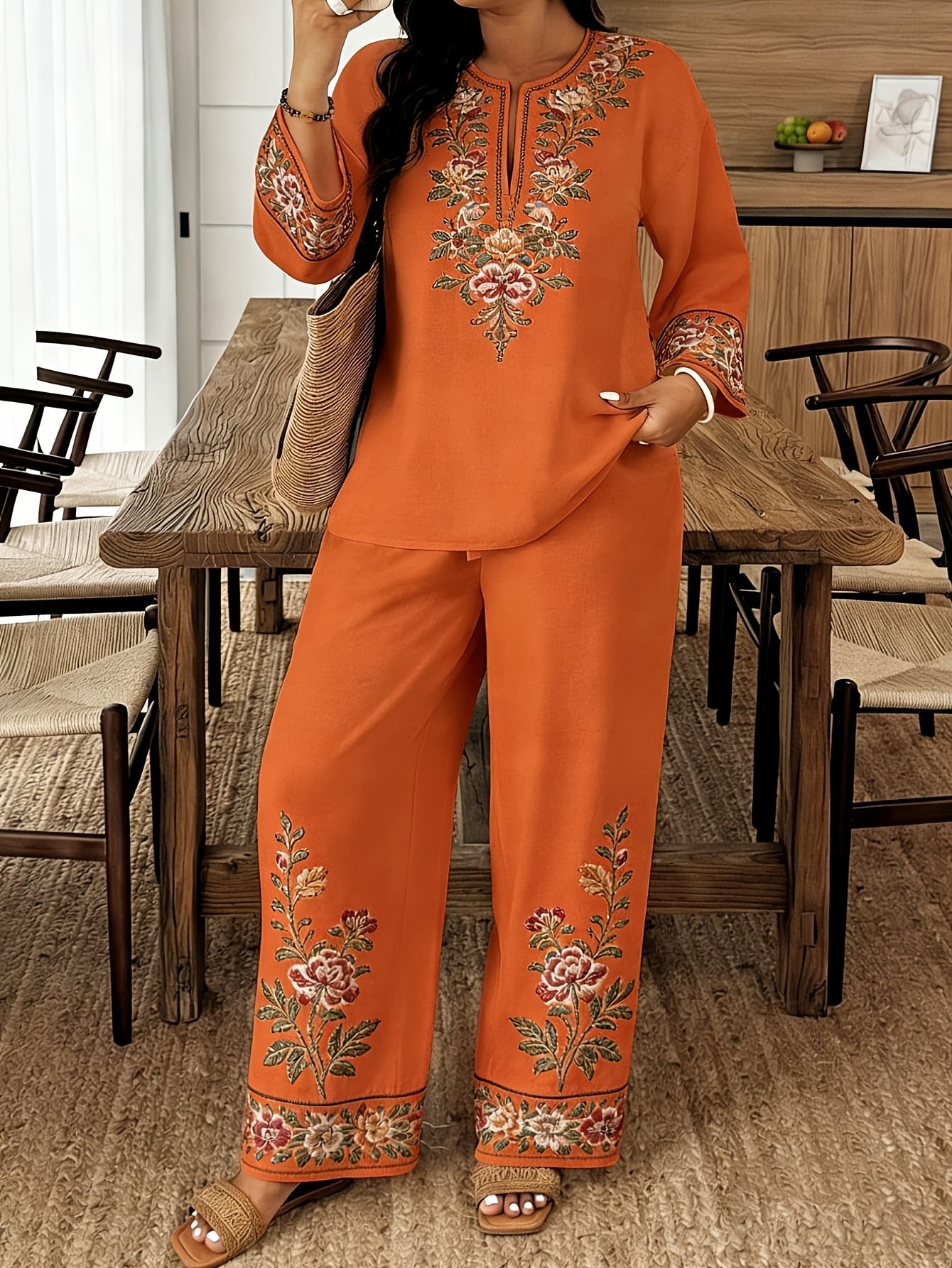 Women's Two-Piece Outfit Set - Graphic V-Neck – Apricot / Peach detail view