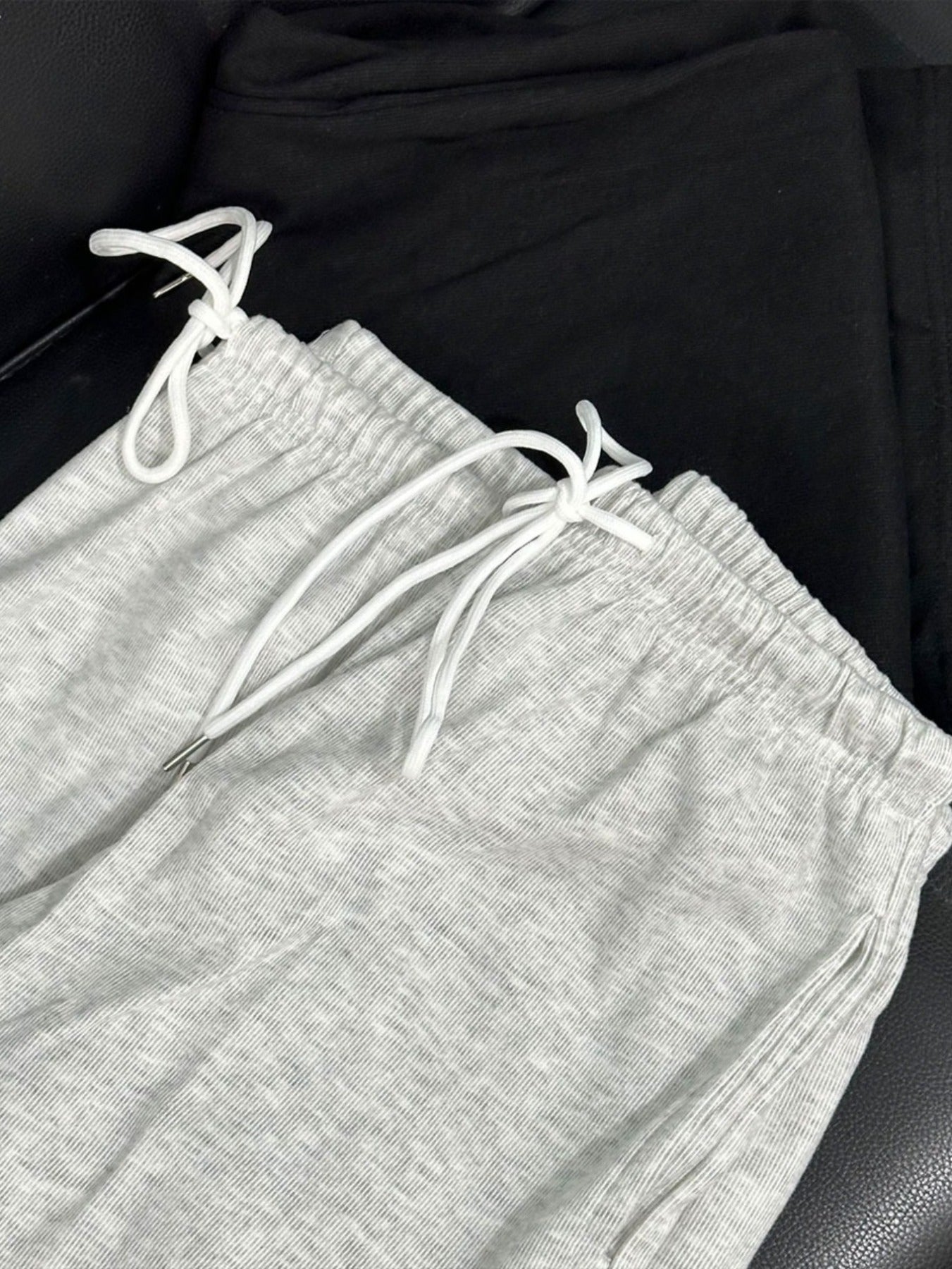 Women's Two-Piece Outfit Set - Short Sleeve – Colorway 45541 detail view