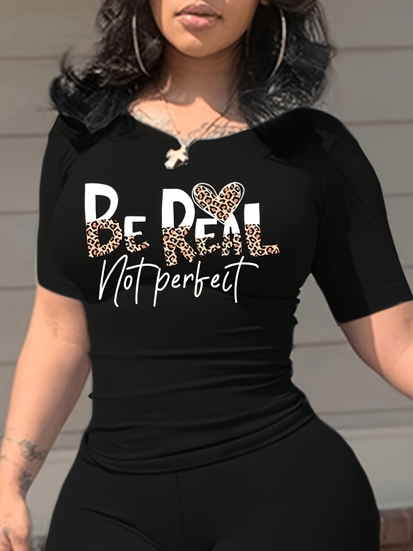 Women's Two-Piece Outfit Set - Short Sleeve – White / Black detail view