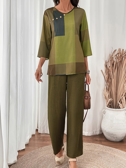 Women's Two-Piece Pants Set - Casual Printed Style 32 – view 2