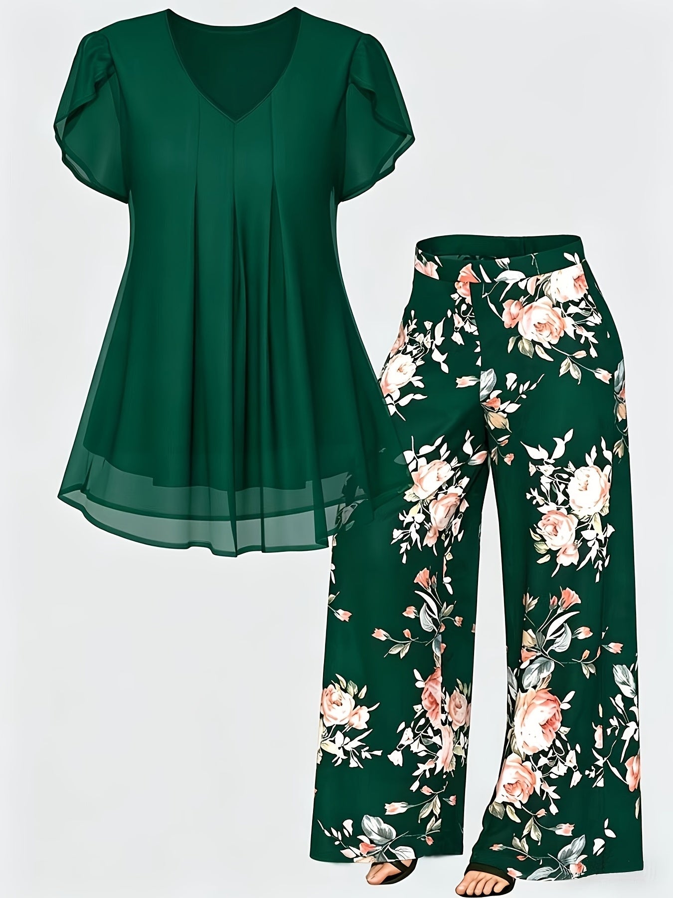 Women's Two-Piece Pants Set - Floral Print – Sizes 1XL–5XL detail view