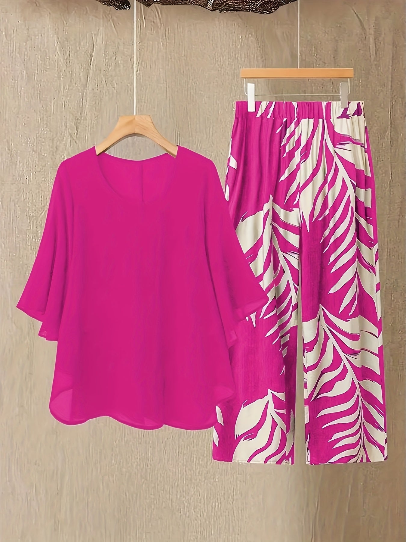 Women's Two-Piece Pants Set - Graphic Print – 5-Color Selection detail view